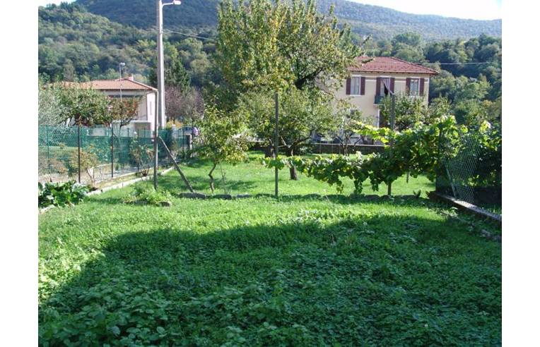 casa indipendente in vendita a Cuvio in zona Comacchio