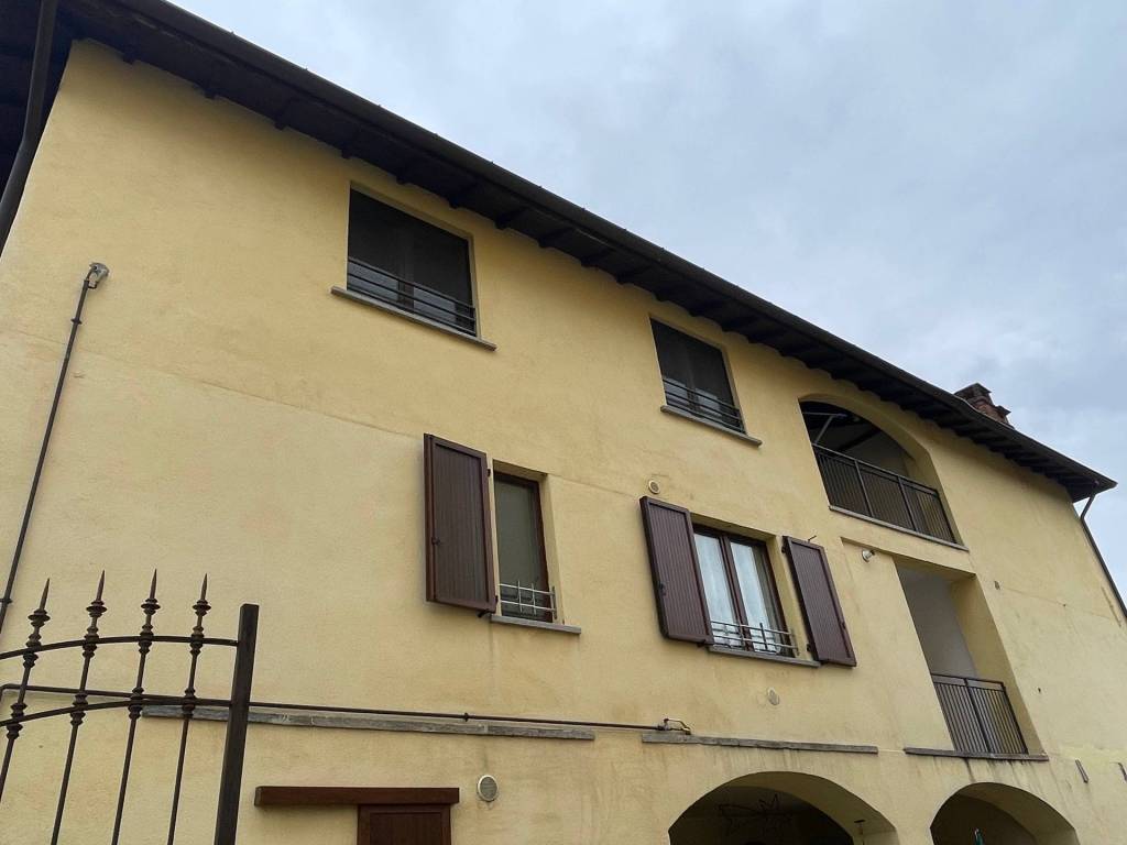 appartamento in vendita a Cuvio