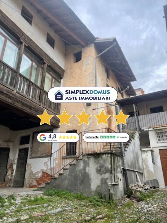 appartamento in vendita a Cuvio in zona Comacchio