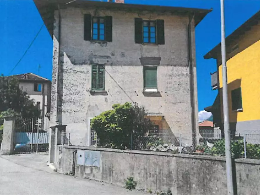 appartamento in vendita a Cuvio