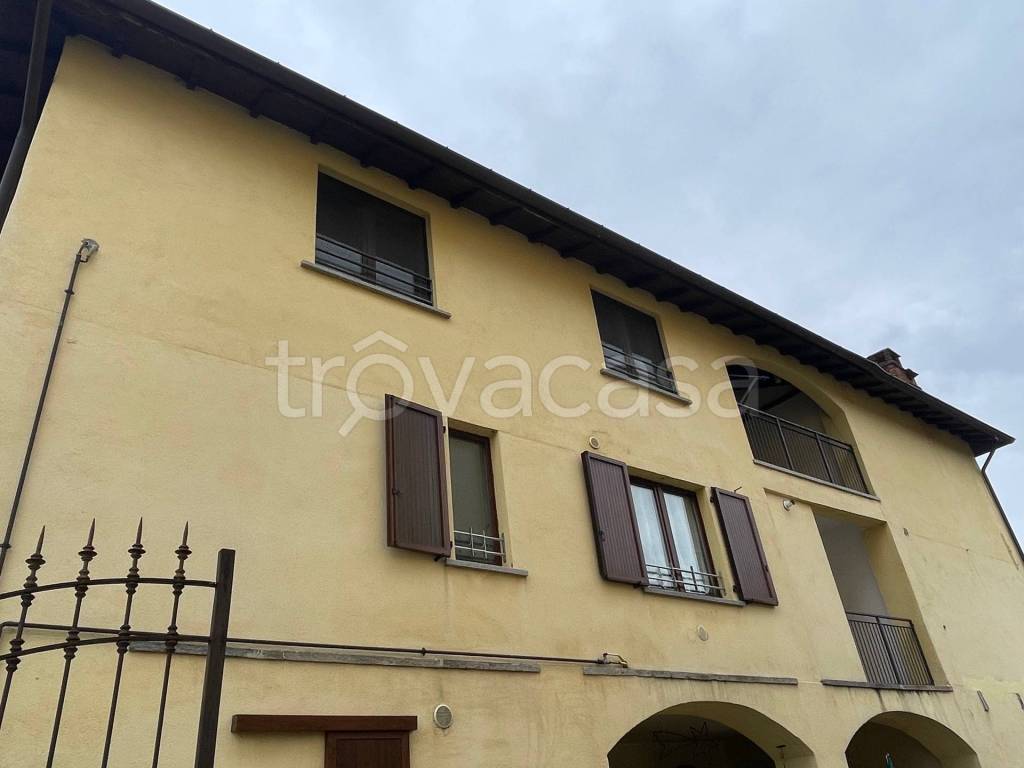 appartamento in vendita a Cuvio