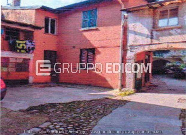 appartamento in vendita a Cuvio in zona Comacchio