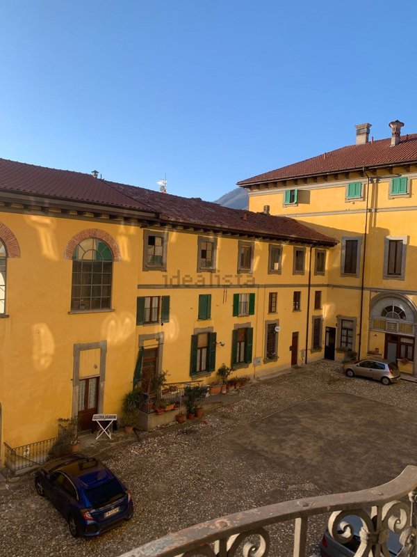appartamento in vendita a Cuvio in zona Comacchio