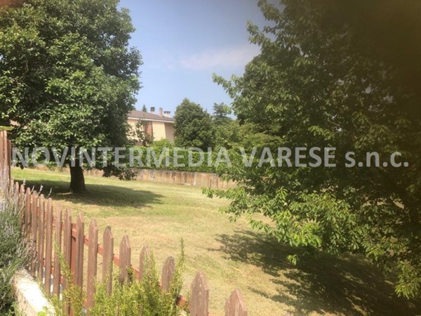 terreno edificabile in vendita a Daverio