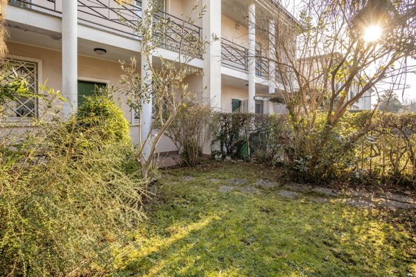 casa indipendente in vendita a Daverio
