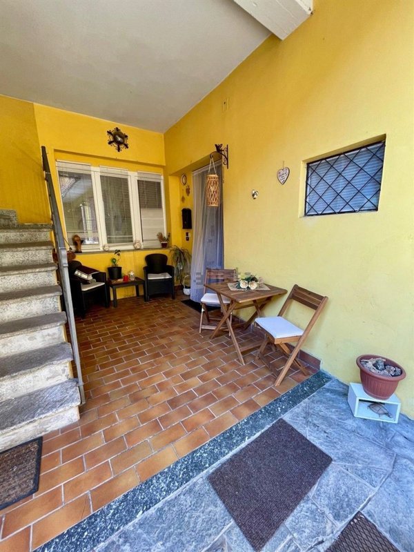 appartamento in vendita a Daverio