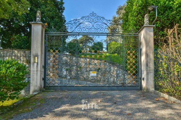 villa in vendita a Daverio