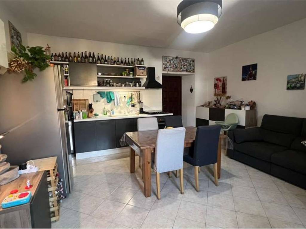 appartamento in vendita a Daverio