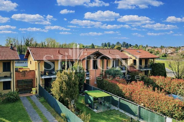 appartamento in vendita a Daverio