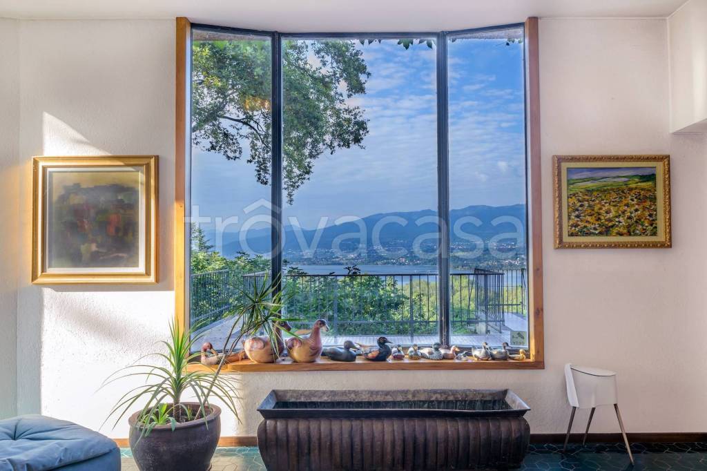 casa indipendente in vendita a Daverio