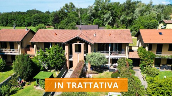 appartamento in vendita a Daverio in zona Dobbiate