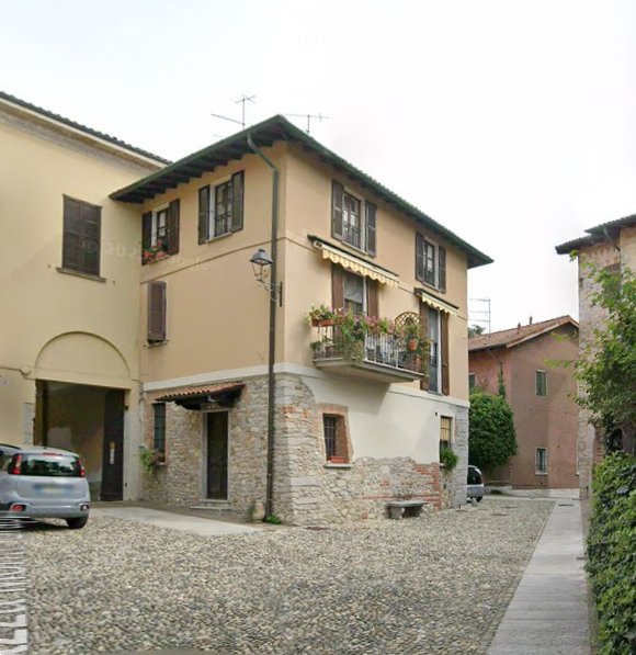casa indipendente in vendita a Daverio