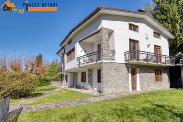 appartamento in vendita a Dumenza