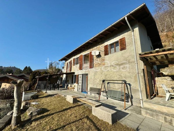 casa indipendente in vendita a Dumenza