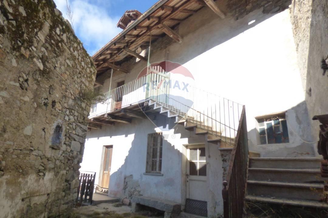 appartamento in vendita a Dumenza