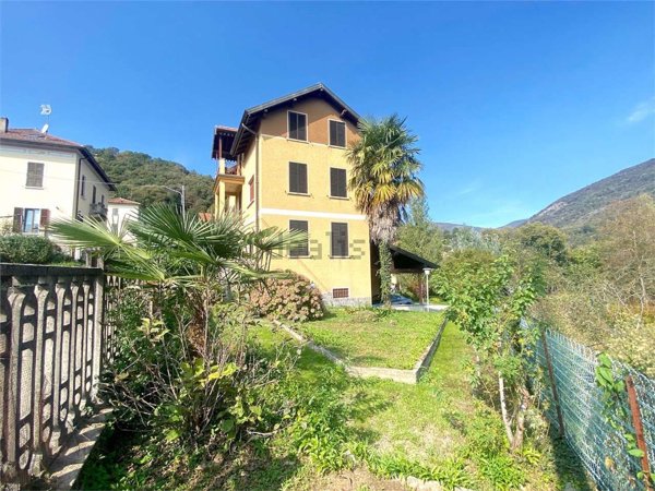 casa indipendente in vendita a Dumenza