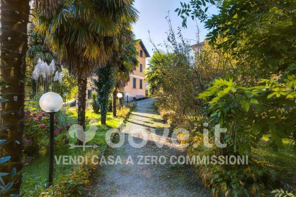 casa indipendente in vendita a Dumenza in zona Due Cossani