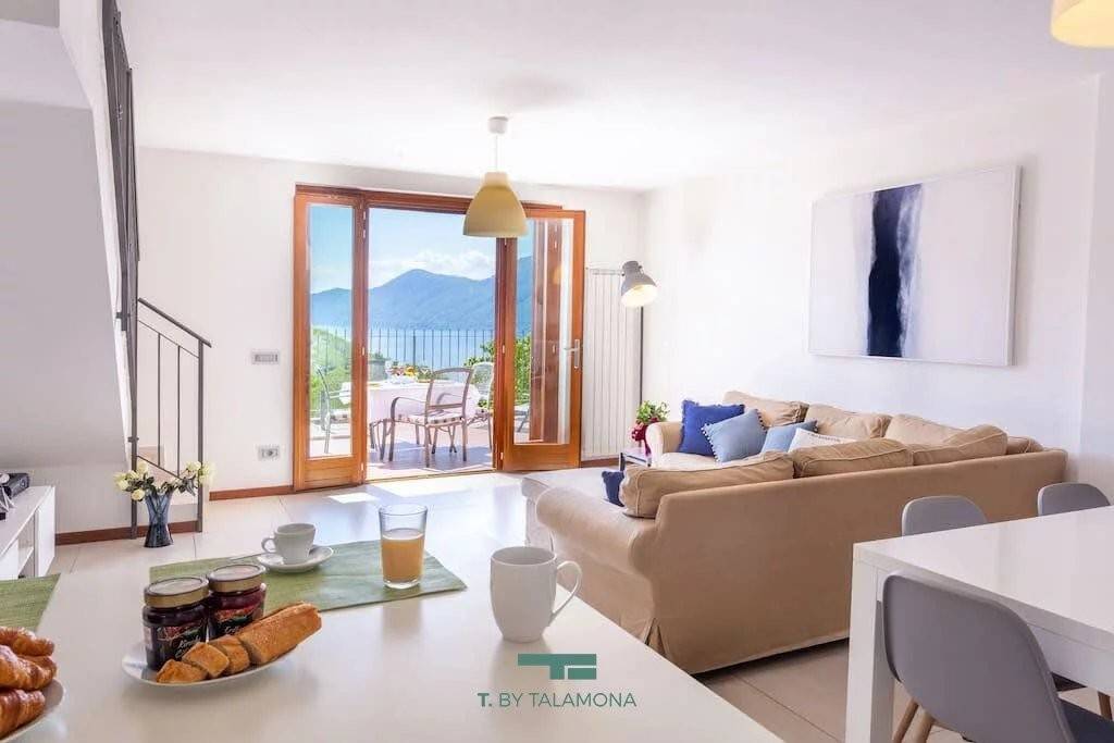 casa indipendente in vendita a Dumenza