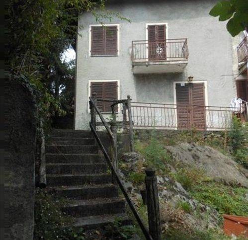 appartamento in vendita a Dumenza