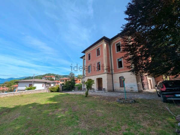 casa indipendente in vendita a Dumenza