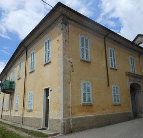 appartamento in vendita a Dumenza