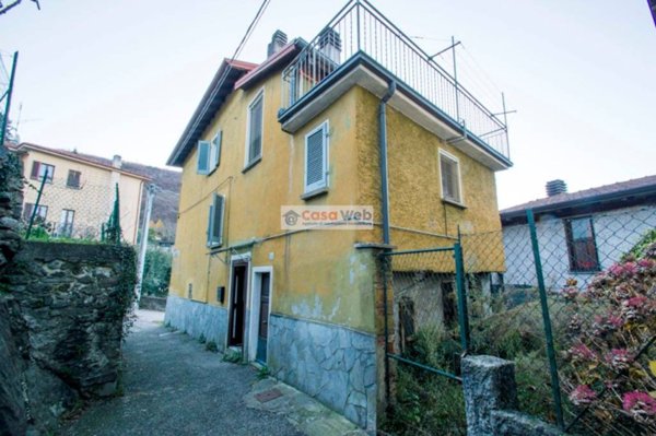 casa indipendente in vendita a Dumenza