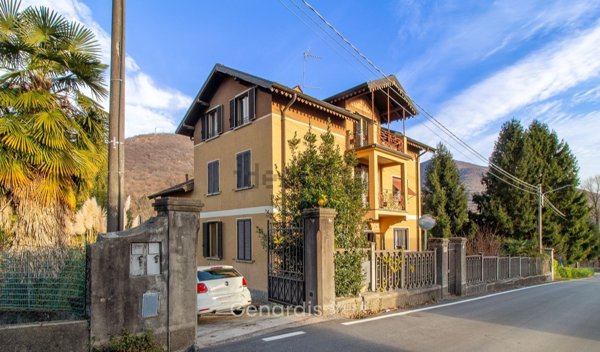 casa indipendente in vendita a Dumenza