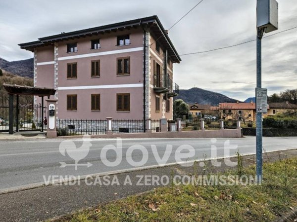 casa indipendente in vendita a Dumenza