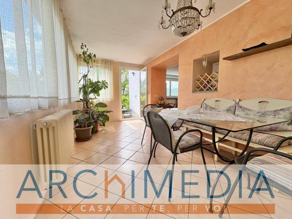 casa indipendente in vendita a Dumenza