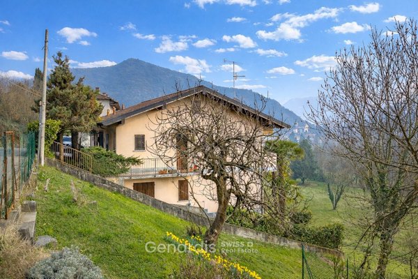 casa indipendente in vendita a Dumenza