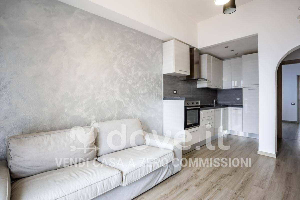 appartamento in vendita a Duno