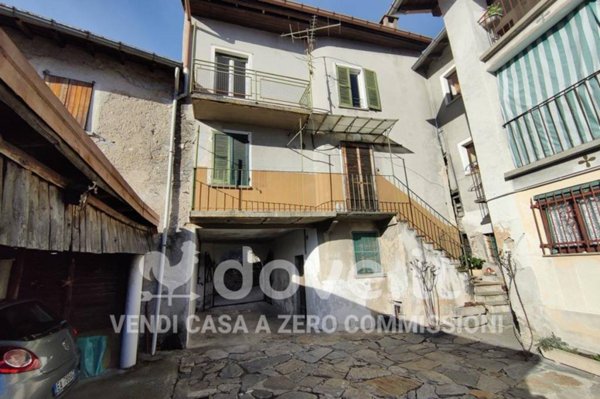 appartamento in vendita a Duno
