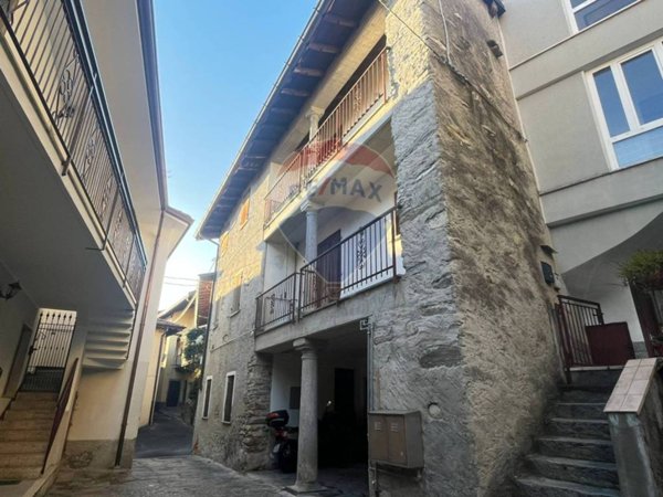 appartamento in vendita a Duno