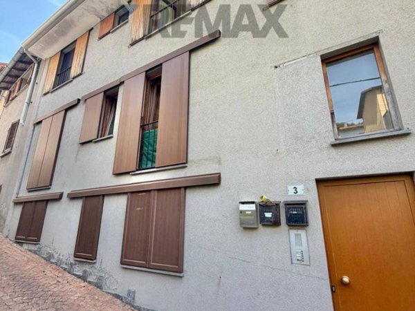 appartamento in vendita a Duno