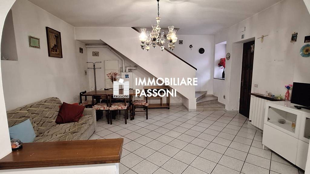 appartamento in vendita a Fagnano Olona