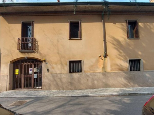 appartamento in vendita a Fagnano Olona
