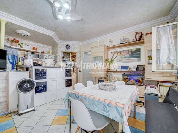 appartamento in vendita a Fagnano Olona