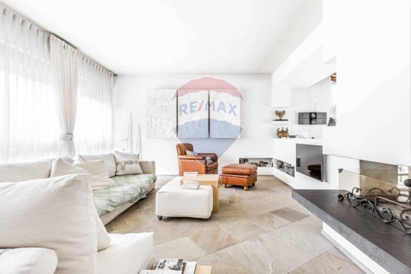 casa indipendente in vendita a Fagnano Olona
