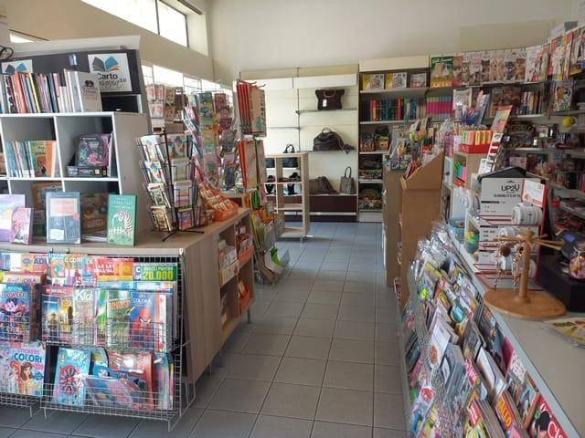 negozio in vendita a Fagnano Olona