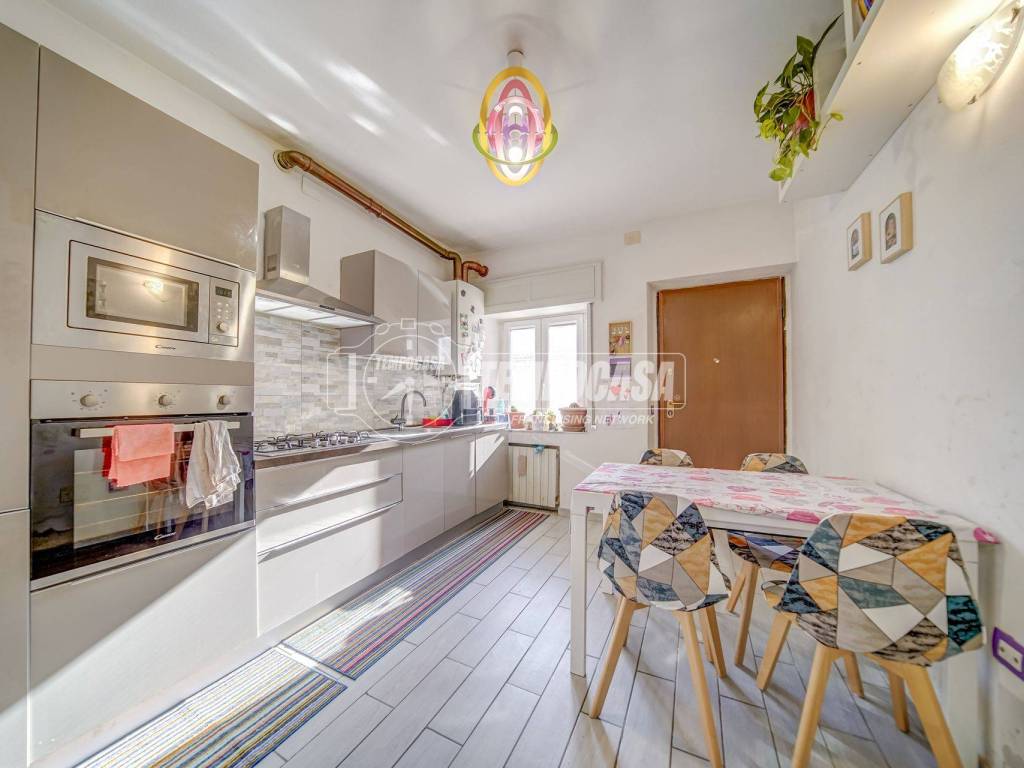 appartamento in vendita a Fagnano Olona