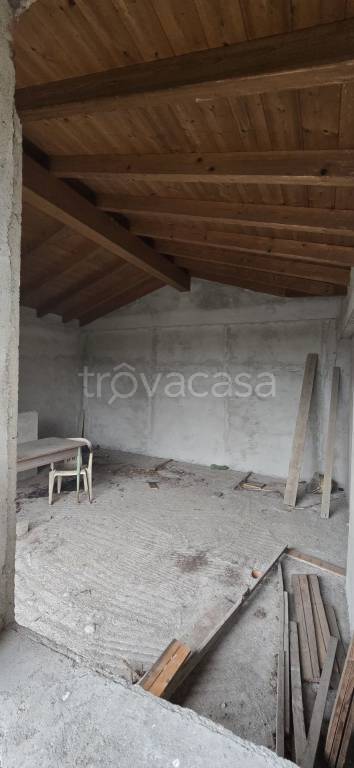casa indipendente in vendita a Fagnano Olona in zona Balzarine