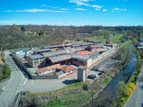 capannone in vendita a Fagnano Olona in zona Fornaci