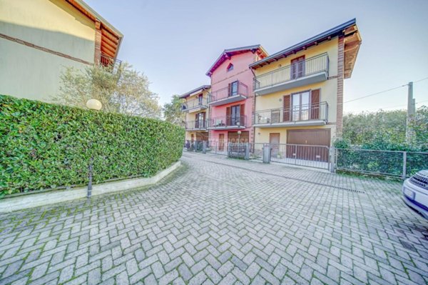 casa indipendente in vendita a Fagnano Olona in zona Balzarine