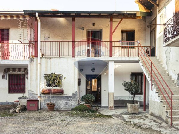 appartamento in vendita a Fagnano Olona