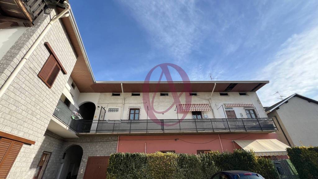 appartamento in vendita a Fagnano Olona