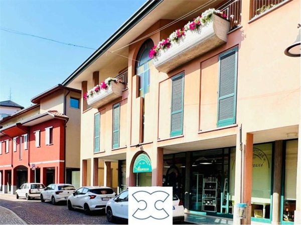 appartamento in vendita a Fagnano Olona