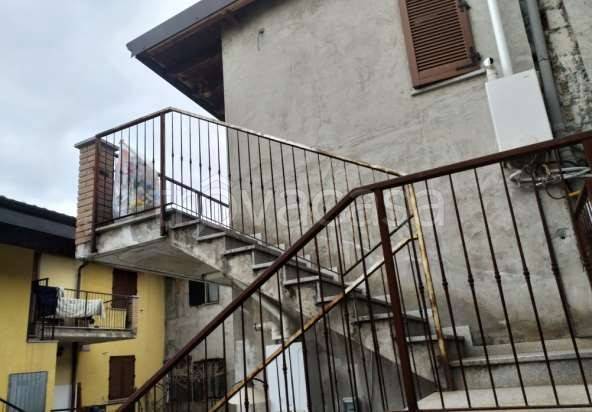 appartamento in vendita a Fagnano Olona