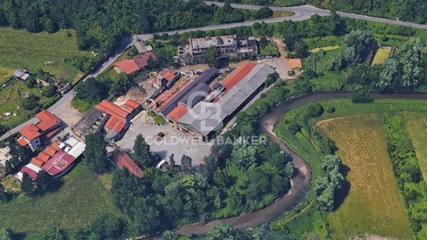 capannone in vendita a Fagnano Olona in zona Fornaci