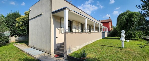casa indipendente in vendita a Fagnano Olona