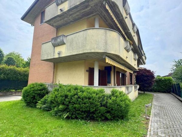 appartamento in vendita a Fagnano Olona